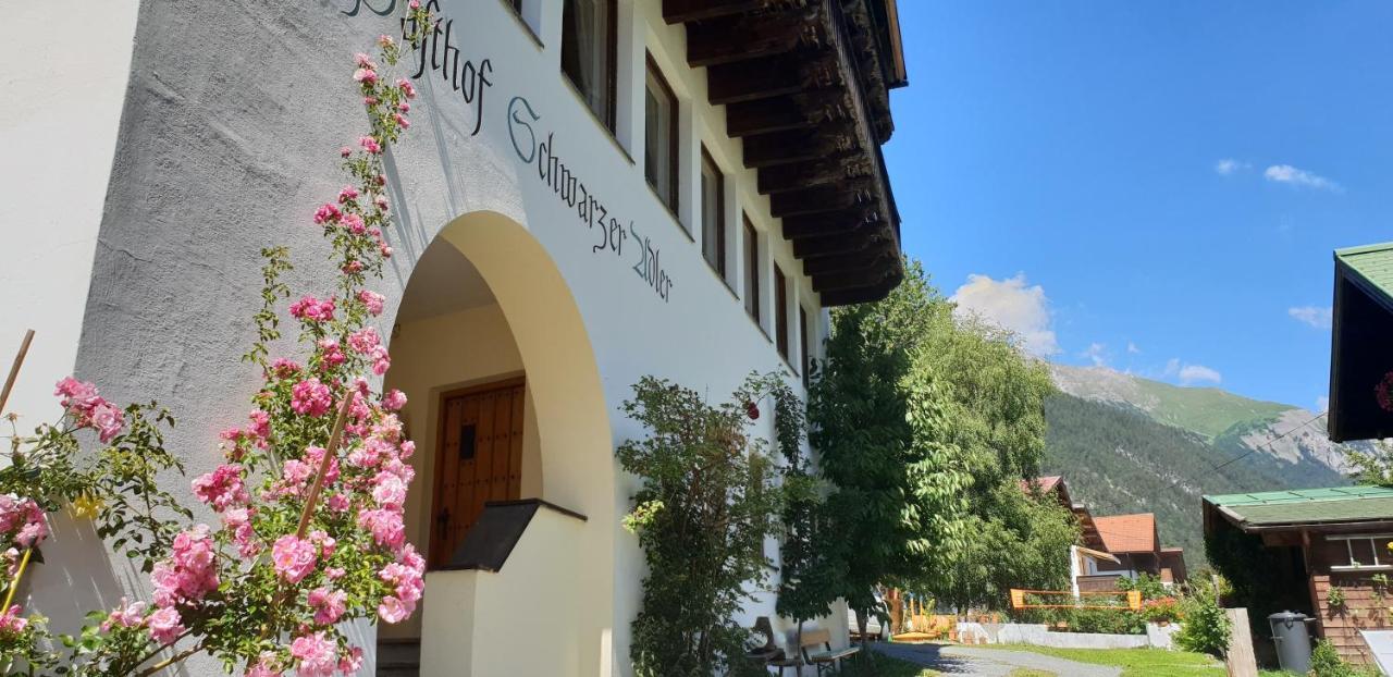 Hotel Schwarzer Adler Pettneu am Arlberg Exterior foto